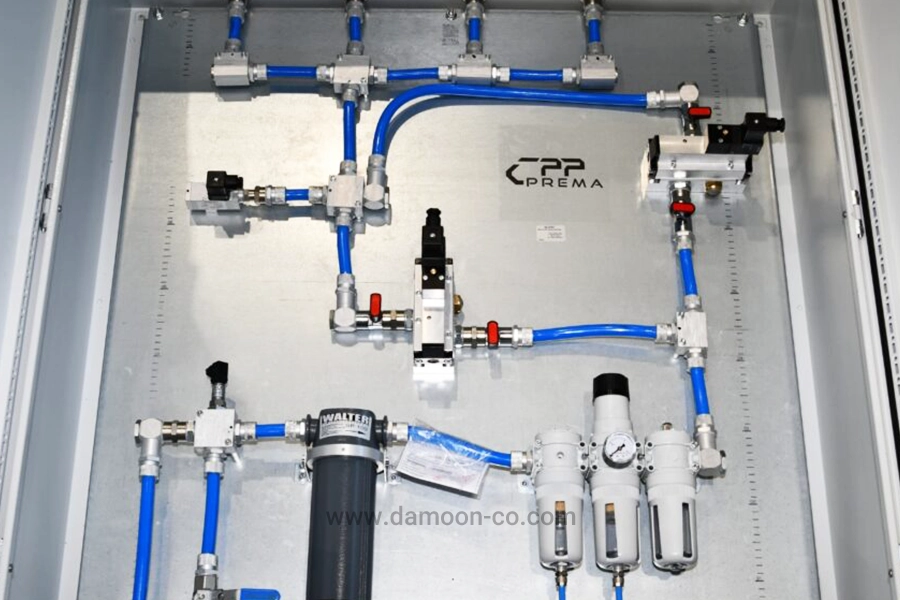 شیلنگ پنوماتیک در یک نمونه پنل آموزشی