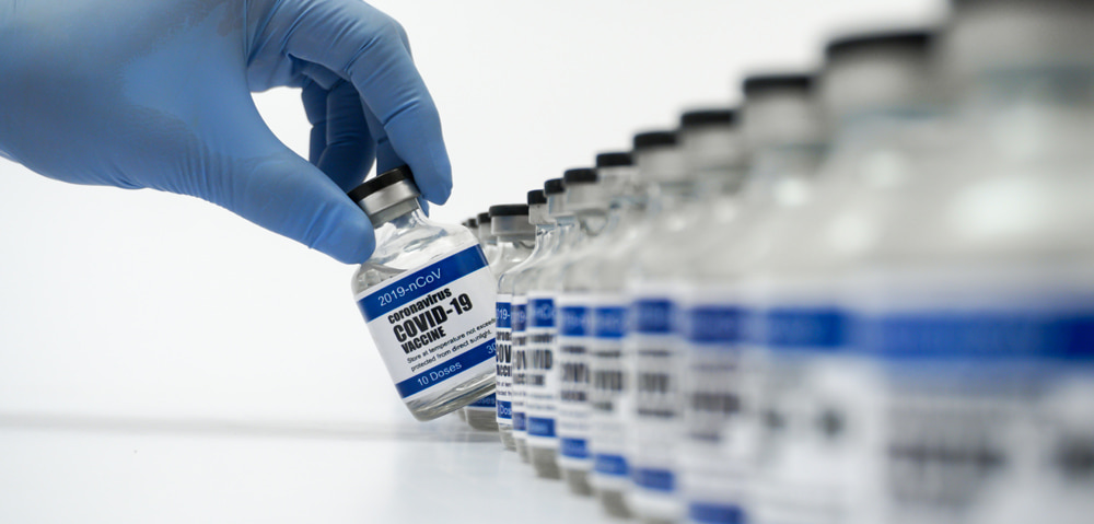 نگهداری واکسن ها در سردخانه های مخصوص دارویی