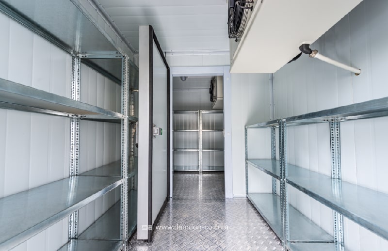 تجهیزات و امکانات سفارشی سردخانههای کانکسی دامون