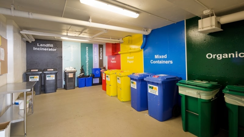 سردخانه زباله