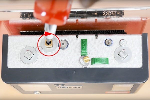 تنظیم کردن فشار تفاضلی پرشر سوئیچ دانفوس